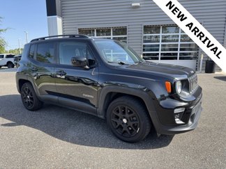 Used 2019 Jeep Renegade Latitude image 1