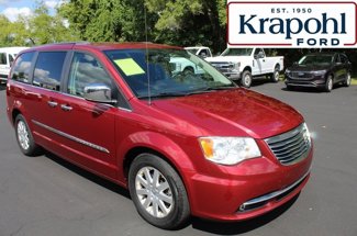 Used 2012 Chrysler Town & Country Touring-L w/ Driver Convenience Group image 1