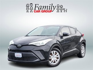 Used 2021 Toyota C-HR LE image 1