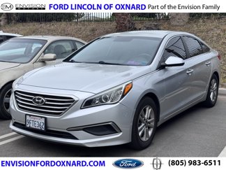 Used 2017 Hyundai Sonata SE image 1