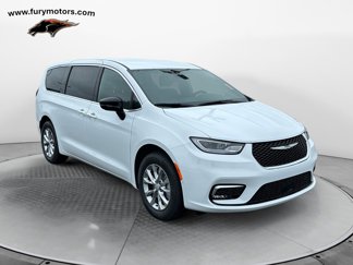 New 2025 Chrysler Pacifica Select image 1