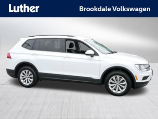 Used 2020 Volkswagen Tiguan S image 1