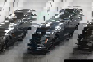 New 2025 Cadillac CT4 Luxury image 1