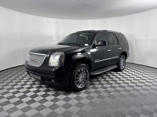 Used 2012 GMC Yukon Denali image 1