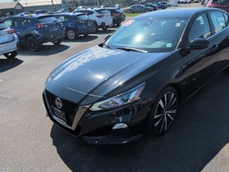 Used 2022 Nissan Altima 2.5 SR image 1
