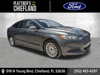 Used 2015 Ford Fusion SE image 1