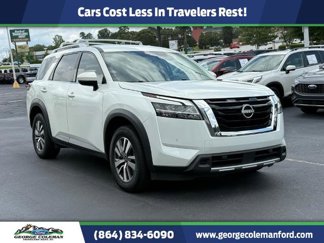 Used 2023 Nissan Pathfinder SL image 1