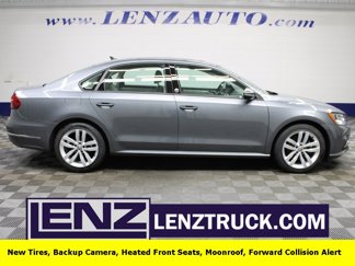 Used 2019 Volkswagen Passat 2.0T Wolfsburg image 1