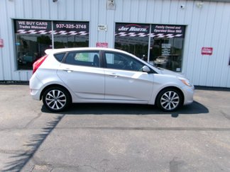 Used 2016 Hyundai Accent Sport image 1