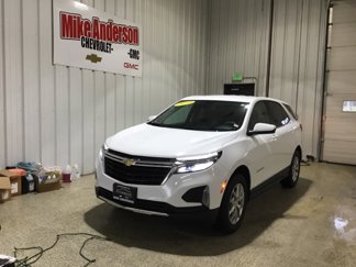 Used 2023 Chevrolet Equinox LT image 1