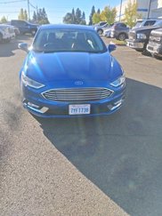 Used 2017 Ford Fusion Energi SE image 1