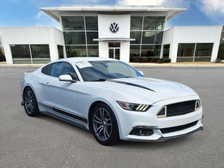 Used 2016 Ford Mustang Coupe image 1