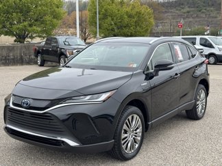 Used 2021 Toyota Venza image 1