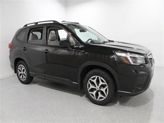 Used 2021 Subaru Forester Premium image 1