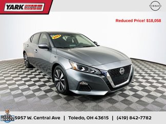Used 2022 Nissan Altima 2.5 SV image 1