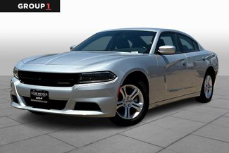 Used 2022 Dodge Charger SXT image 1