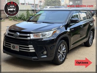 Used 2017 Toyota Highlander XLE image 1