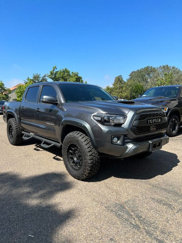 Used 2019 Toyota Tacoma TRD Sport image 1