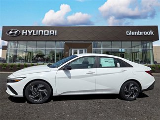 New 2025 Hyundai Elantra Sport image 1
