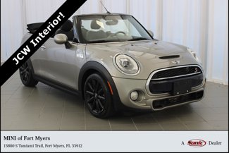 Used 2016 MINI Cooper S image 1