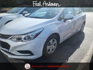 Used 2017 Chevrolet Cruze LS image 1