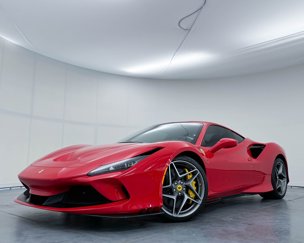 Used 2022 Ferrari F8 Tributo image 1