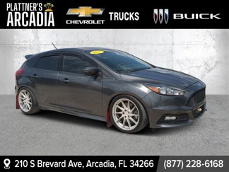Used 2017 Ford Focus ST image 1