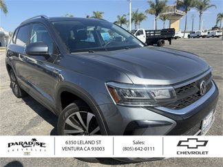 Used 2022 Volkswagen Taos SE image 1
