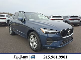 Certified 2022 Volvo XC60 B5 Momentum image 1