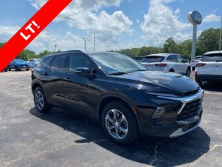 Used 2024 Chevrolet Blazer LT image 1