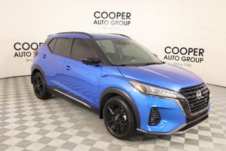 Used 2023 Nissan Kicks SR image 1