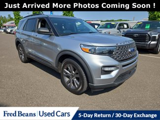 Used 2021 Ford Explorer XLT w/ Equipment Group 202A image 1