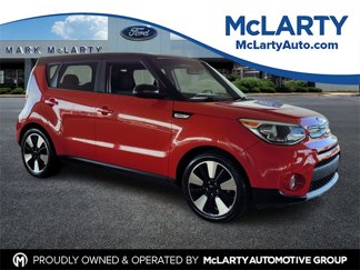 Used 2019 Kia Soul + image 1