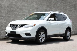 Used 2016 Nissan Rogue SV image 1