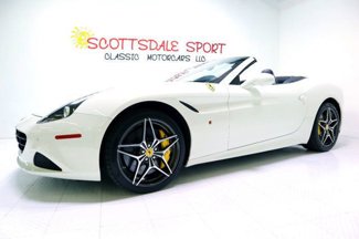 Used 2016 Ferrari California T image 1
