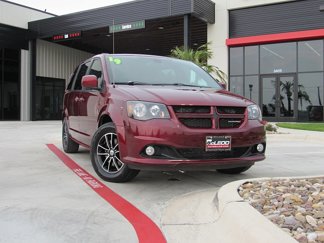 Used 2019 Dodge Grand Caravan GT image 1
