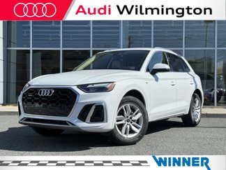 Certified 2022 Audi Q5 2.0T Premium w/ Convenience Package image 1