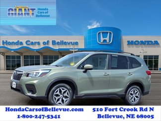 Used 2020 Subaru Forester Premium image 1