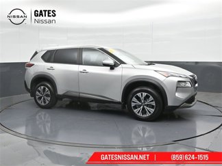 Used 2023 Nissan Rogue SV image 1
