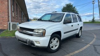 Used 2003 Chevrolet TrailBlazer 4WD w/ Preferred Equipment Group image 1