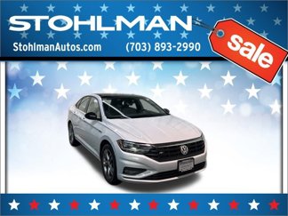 Used 2019 Volkswagen Jetta R-Line image 1