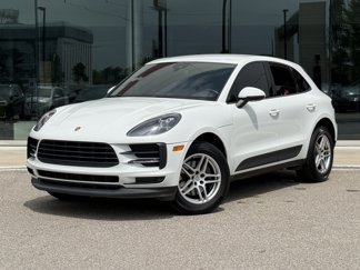 Certified 2020 Porsche Macan image 1
