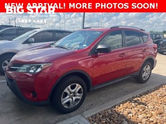Used 2015 Toyota RAV4 LE image 1