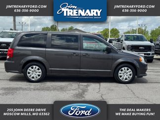 Used 2018 Dodge Grand Caravan SE image 1