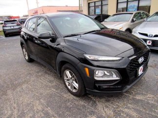 Used 2018 Hyundai Kona SE image 1