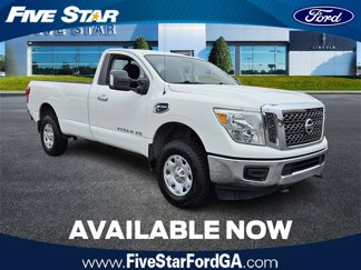 Used 2017 Nissan Titan SV image 1