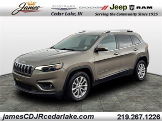 Used 2019 Jeep Cherokee Latitude w/ Cold Weather Group image 1