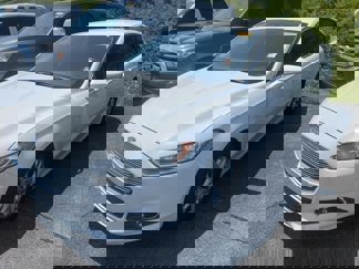 Used 2015 Ford Fusion SE w/ Equipment Group 202A image 1