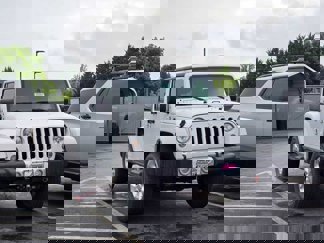 Used 2015 Jeep Wrangler Unlimited Sahara w/ Connectivity Group image 1