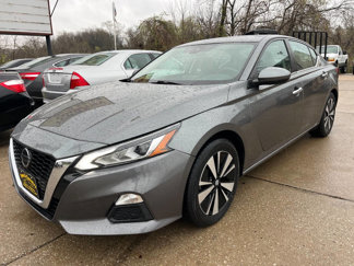 Used 2021 Nissan Altima 2.5 SV image 1